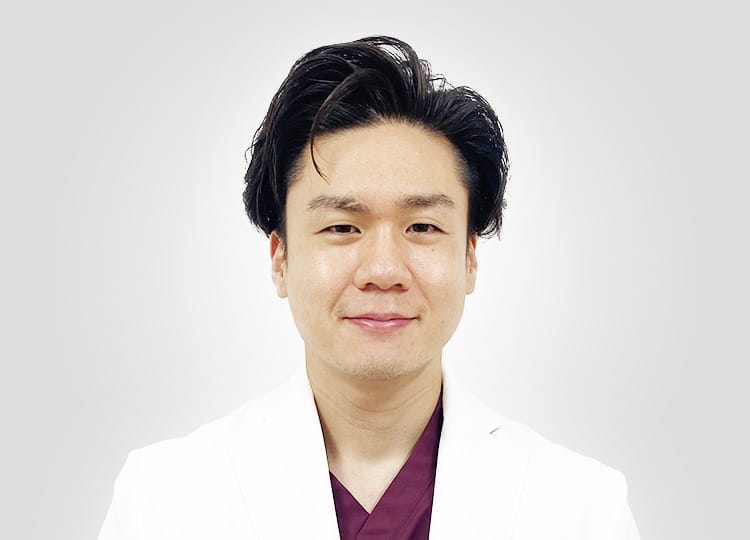品川スキンクリニック 神戸院の富久 喬平医師